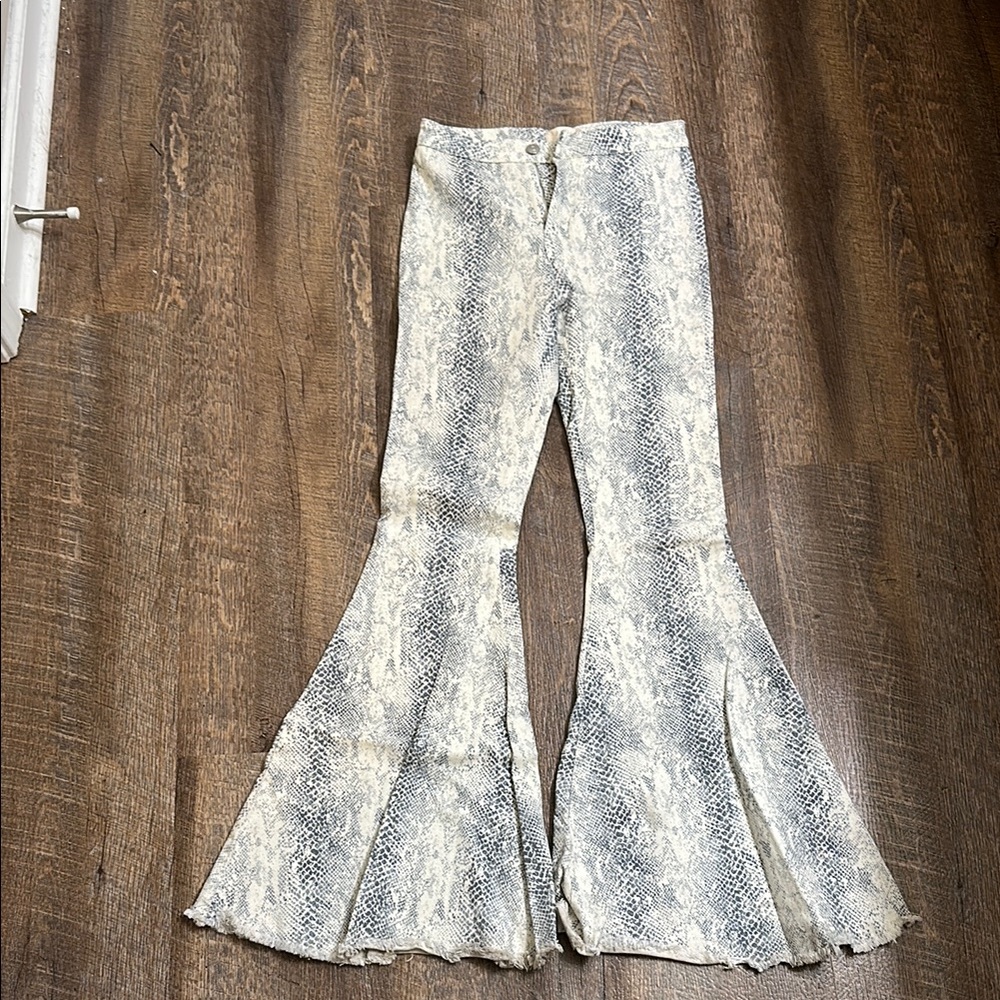 Altar’d State Women’s Snakeskin Bell bottom Pants